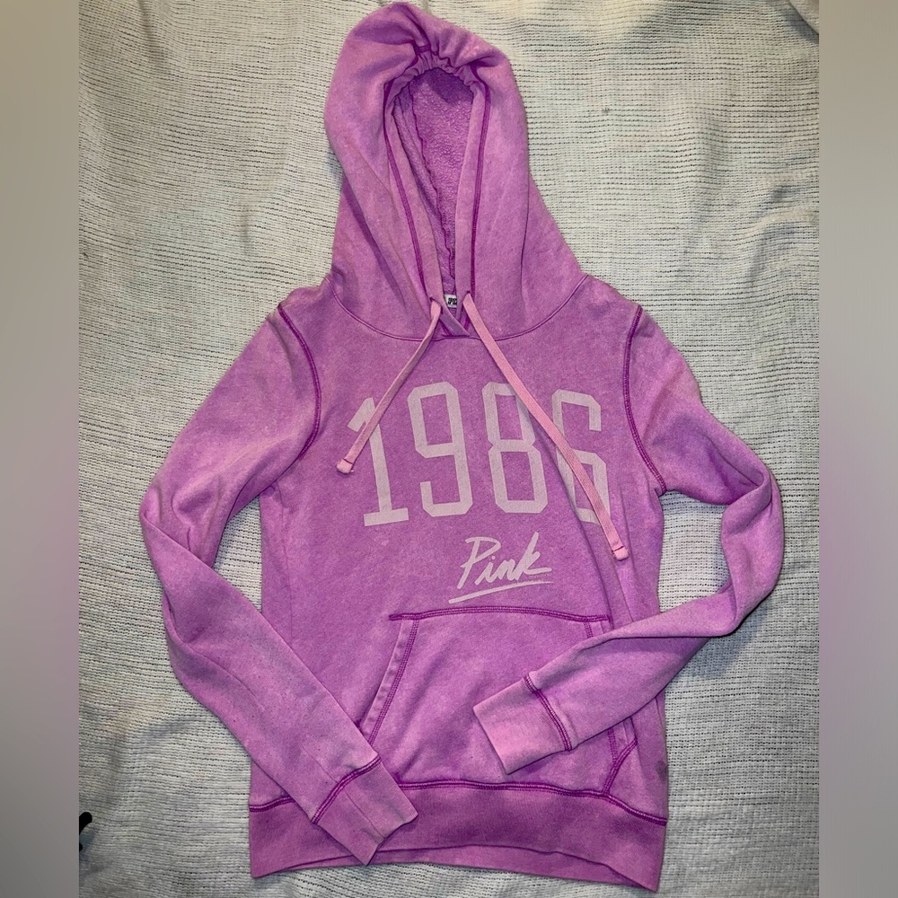 Victoria’s Secret pink hoodie Y2K